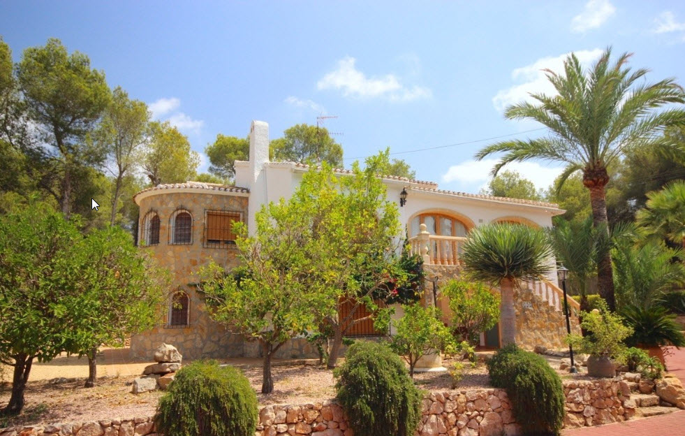 6 Bedroom Villa in Javea