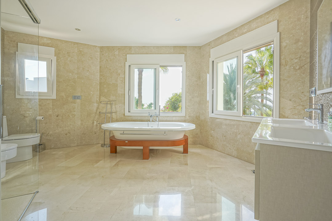 Venta. Chalet a Benissa