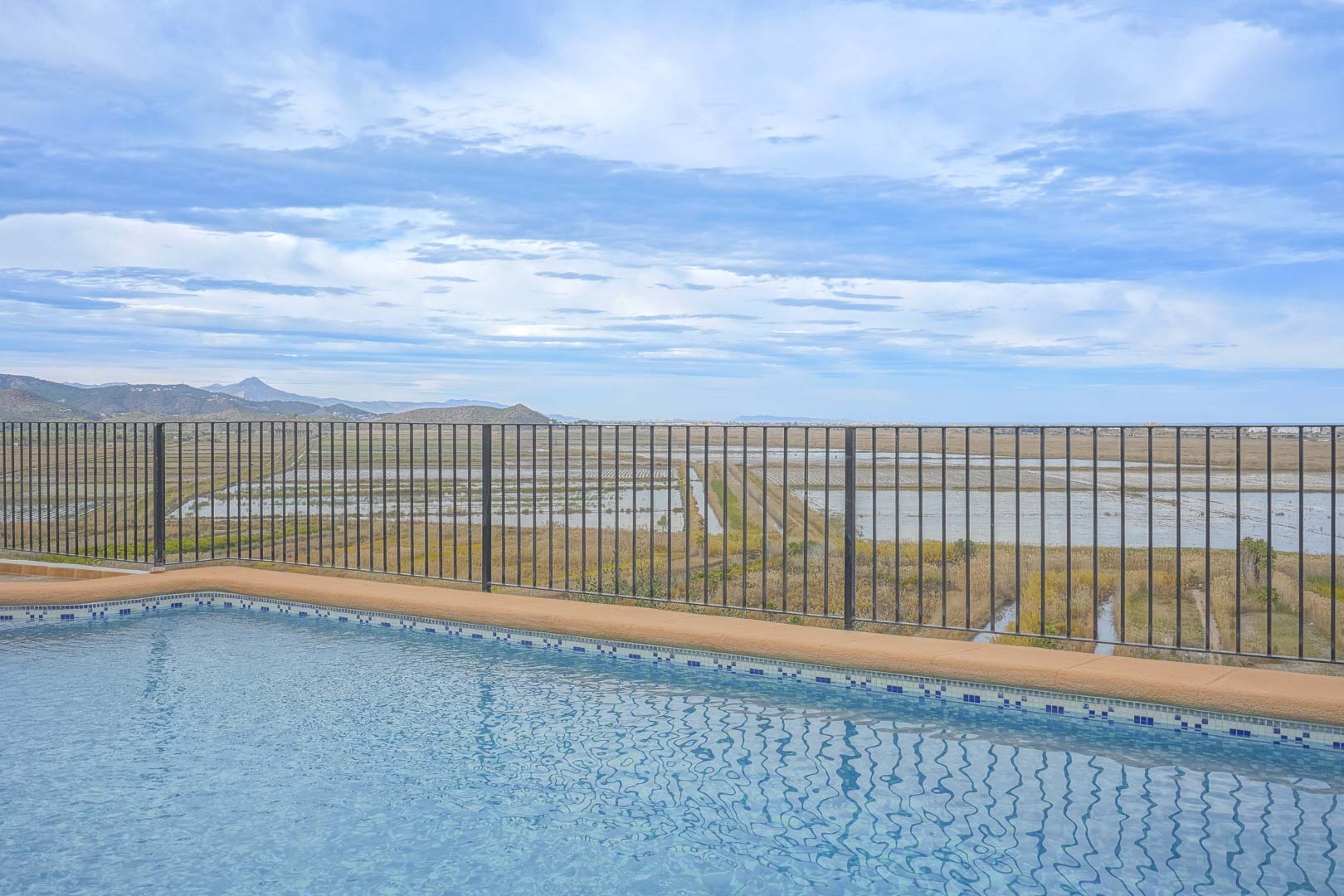 4336PEG Gran chalet con casa de invitados en venta en Monte Pego