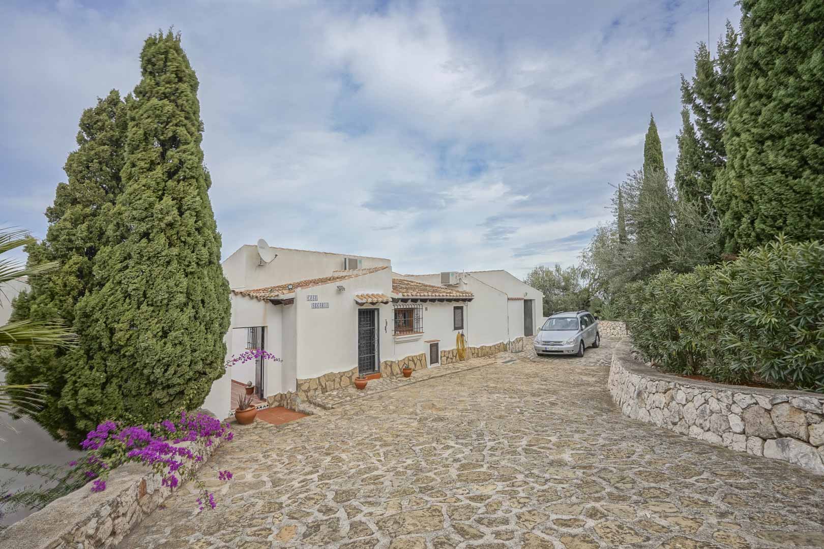 4336PEG Gran chalet con casa de invitados en venta en Monte Pego