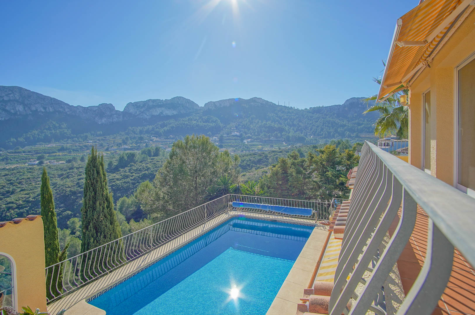 8152PEG Villa con vistas al mar en venta en Monte Pego