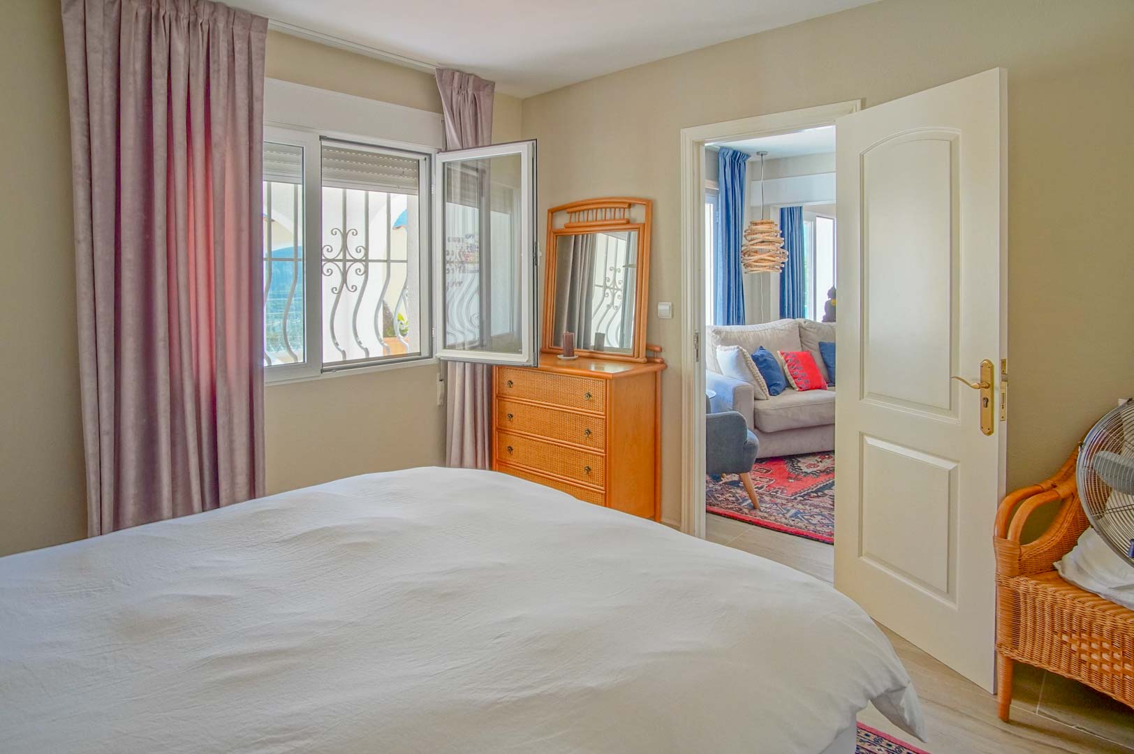 8152PEG Villa con vistas al mar en venta en Monte Pego