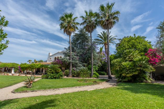 Villa dans Jávea - Revente