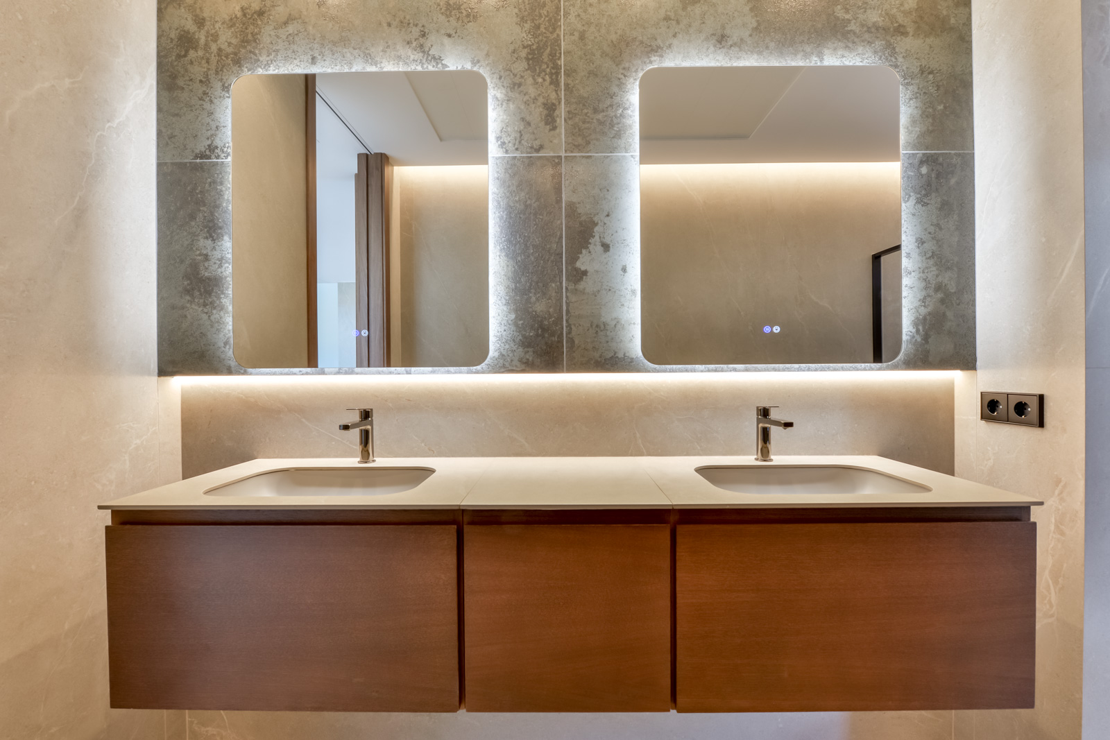 Venta. Chalet a Altea