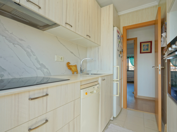 4426DEN Apartment with direct access to the beach for sale in Denia