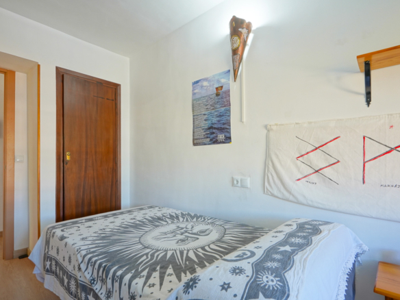 4426DEN Apartment with direct access to the beach for sale in Denia