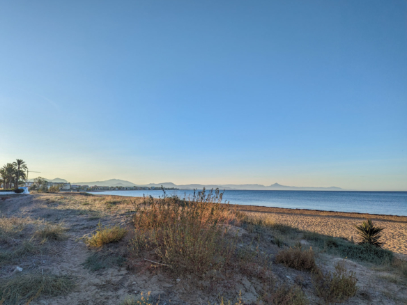 4426DEN Apartment with direct access to the beach for sale in Denia