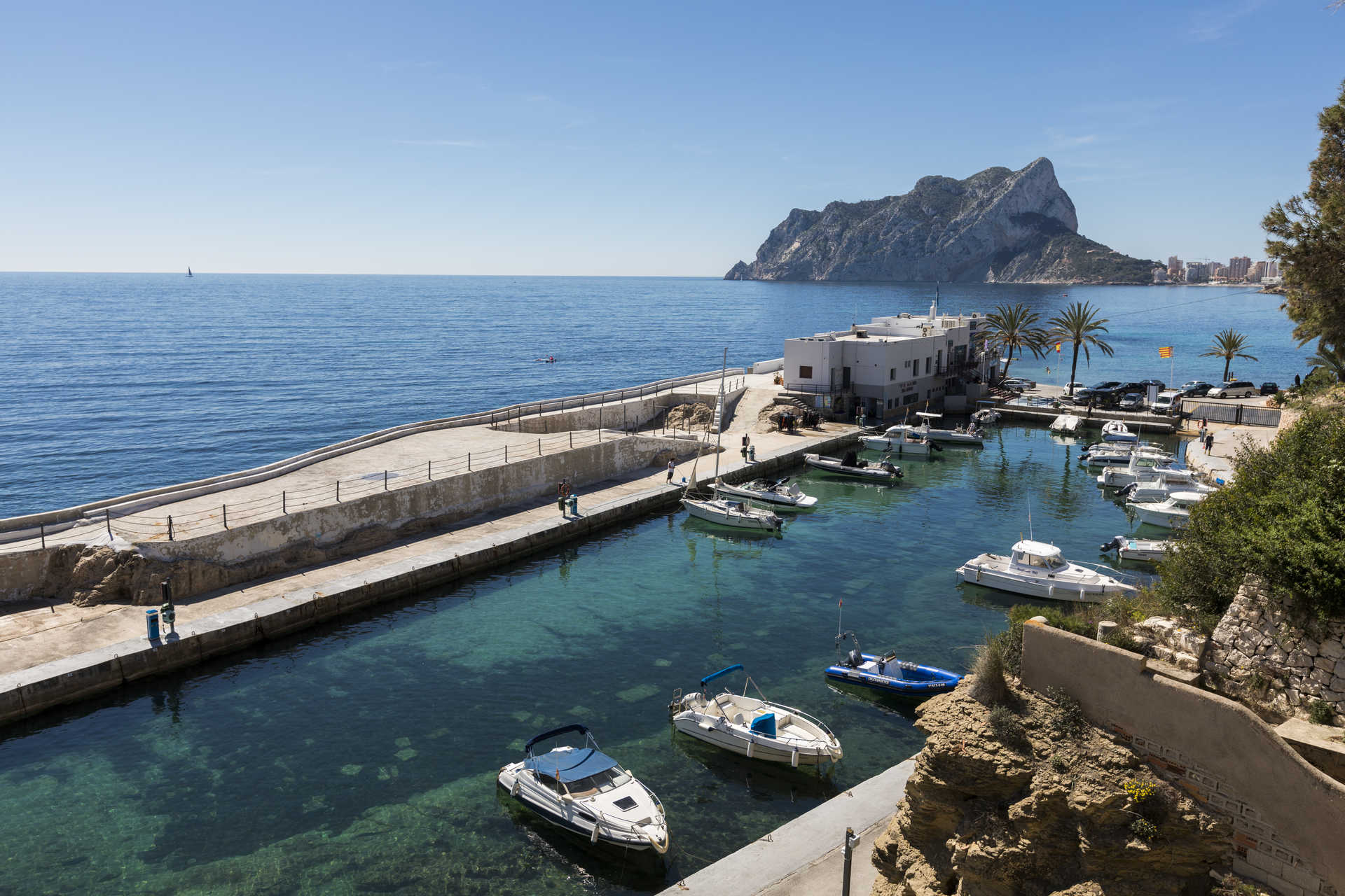 4446BEN - 4446JAV Modern new build villa a short distance from the beach La Fustera, Benissa for sale