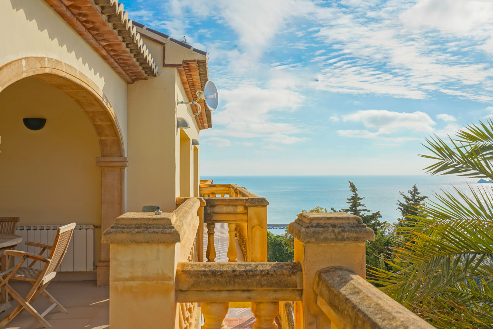 C4XY4448JAV Villa with stunning sea views for sale in La Corona, Jávea