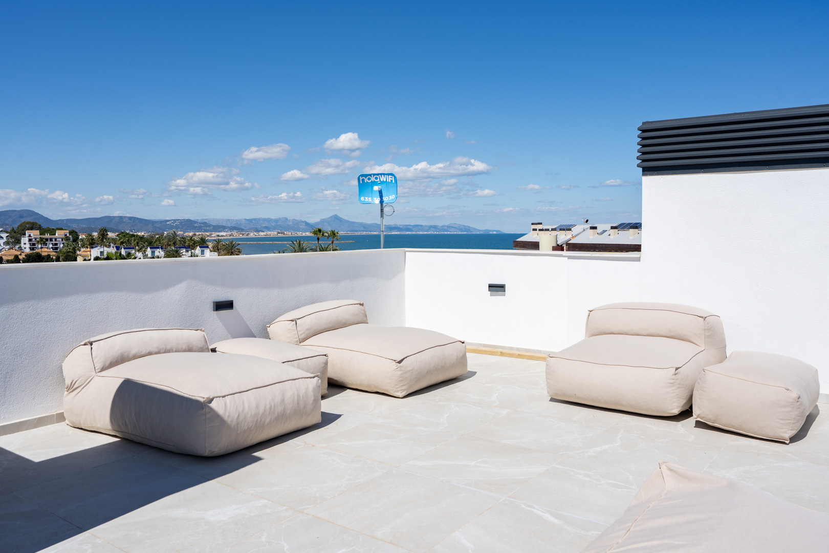 4502DEN - 4502DEN Fantastique penthouse moderne directement sur la plage à vendre à Denia