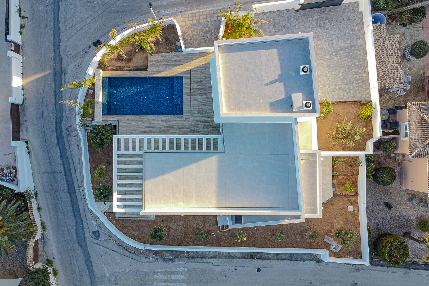 8248MOR - 8248MOR Villa moderna de obra nueva con vistas panorámicas al mar y gran terraza, a la venta en Moraira.