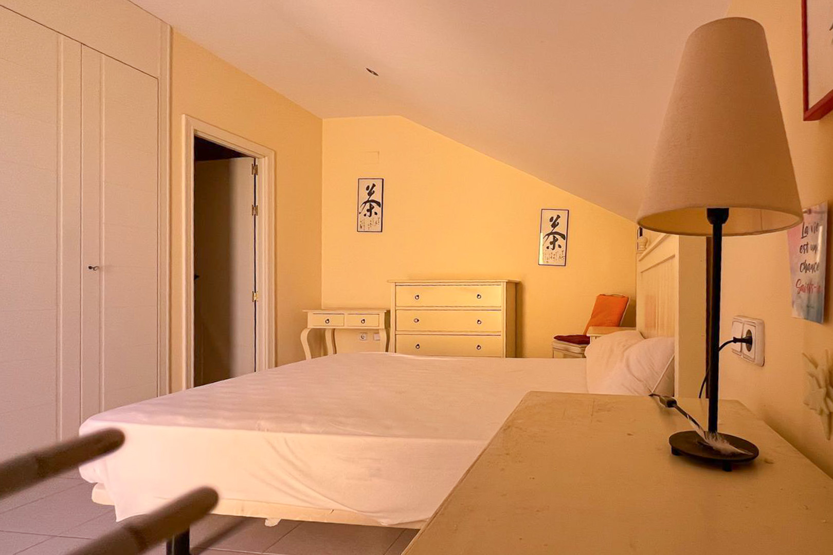 8269DEN - 8269DEN Duplex penthouse avec terrasse et vue partielle sur la mer à vendre à Las Marina, Denia.