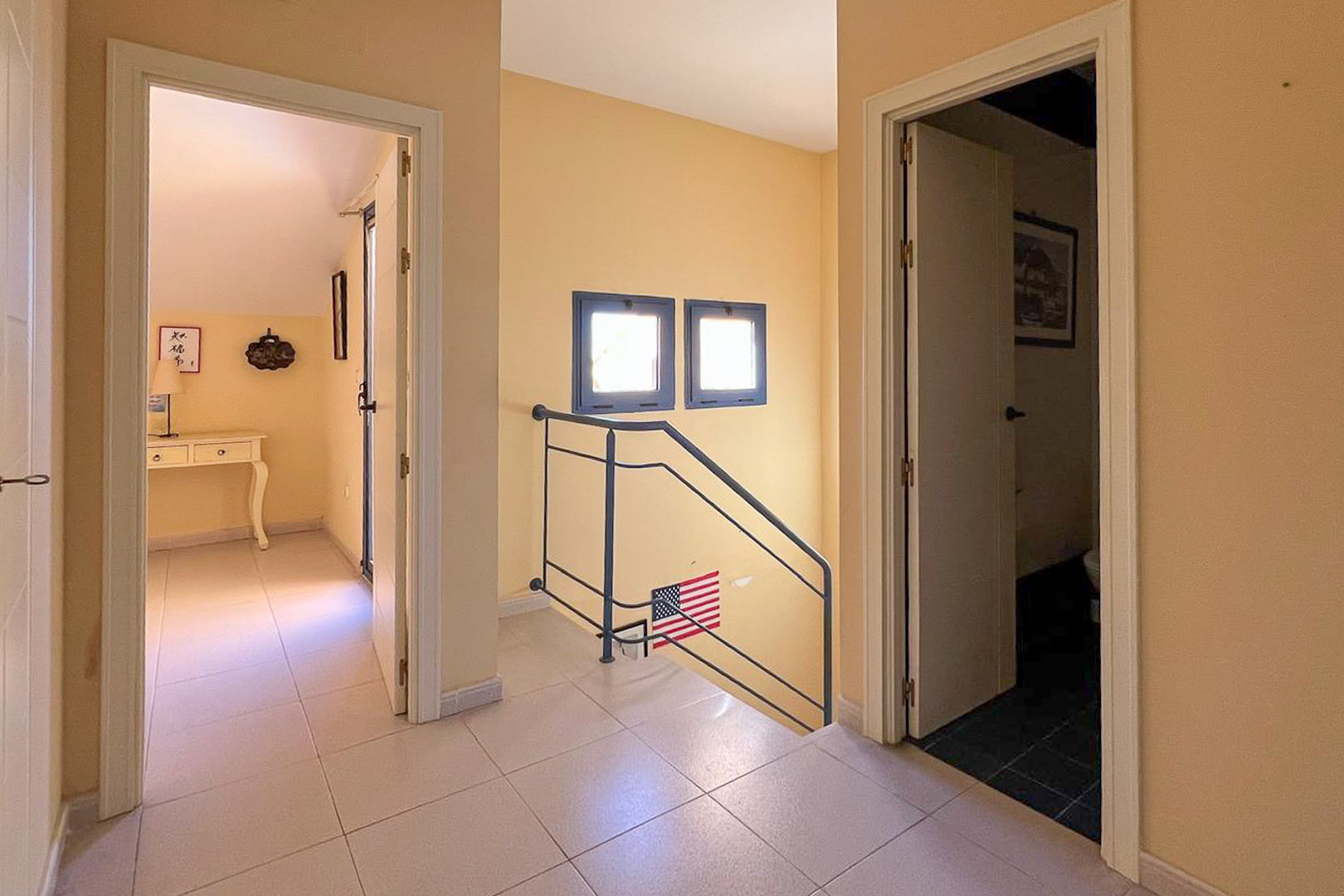 8269DEN - 8269DEN Duplex penthouse avec terrasse et vue partielle sur la mer à vendre à Las Marina, Denia.