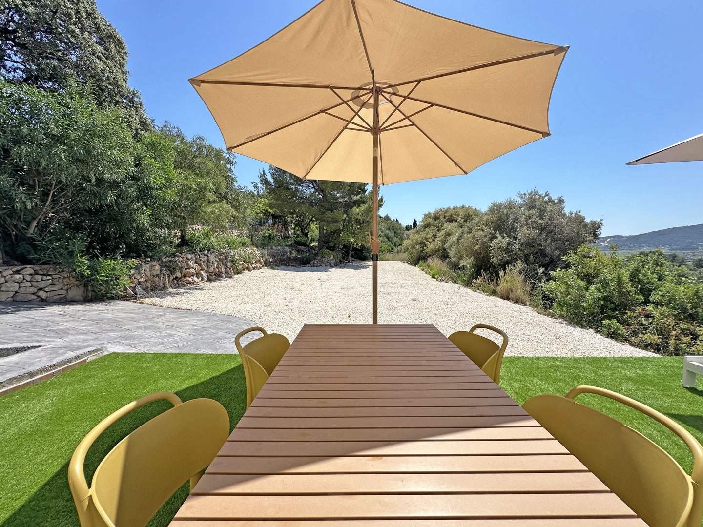 C4XY4536JAL Villa reformada en venta con vistas panorámicas al valle en Valle del Paraíso