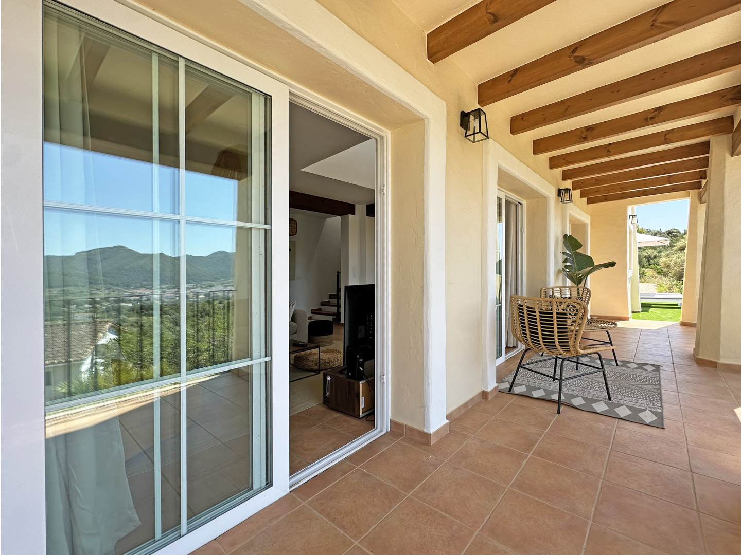 C4XY4536JAL Villa reformada en venta con vistas panorámicas al valle en Valle del Paraíso