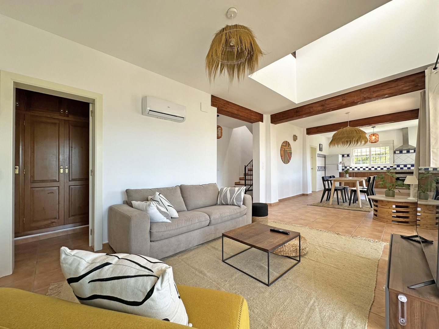 C4XY4536JAL Villa reformada en venta con vistas panorámicas al valle en Valle del Paraíso