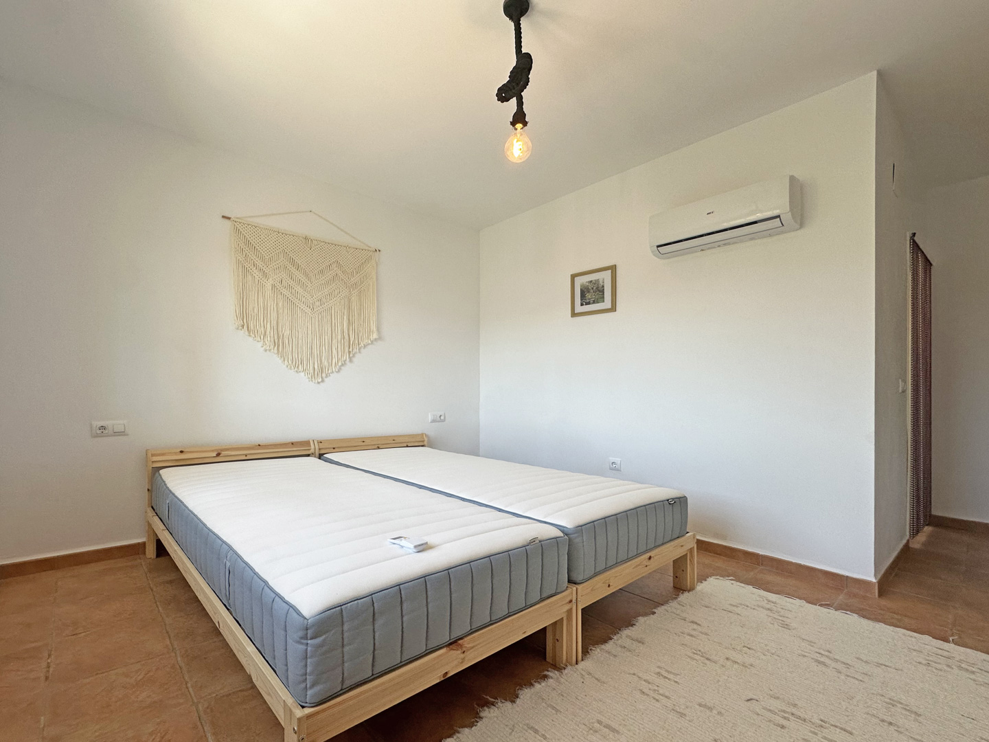 C4XY4536JAL Villa reformada en venta con vistas panorámicas al valle en Valle del Paraíso