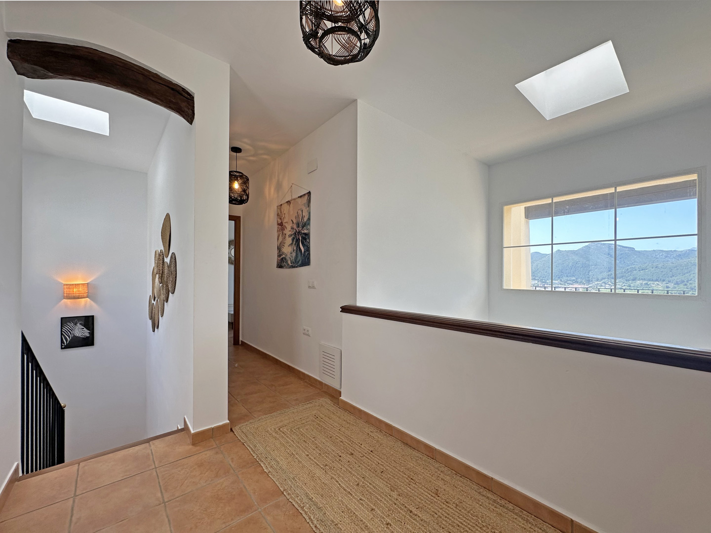 C4XY4536JAL Villa reformada en venta con vistas panorámicas al valle en Valle del Paraíso