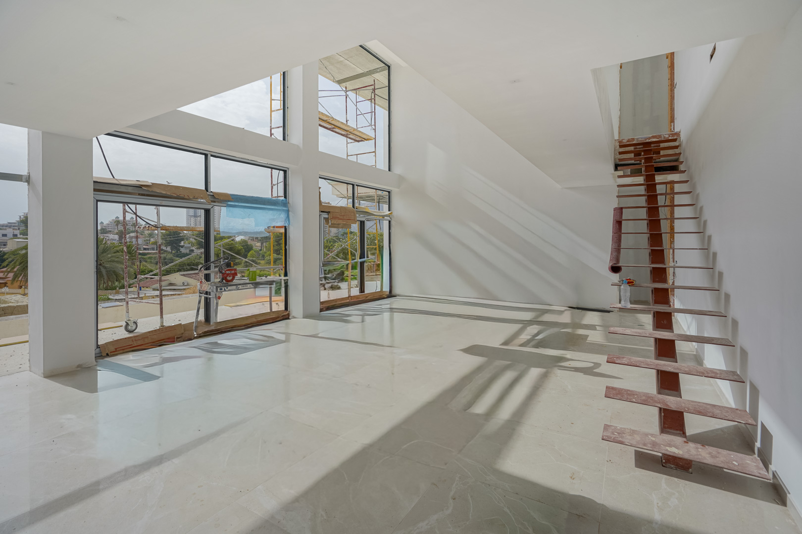 4569CAL - 4569CAL Villa moderne de nouvelle construction à distance de marche de la plage de Calpe