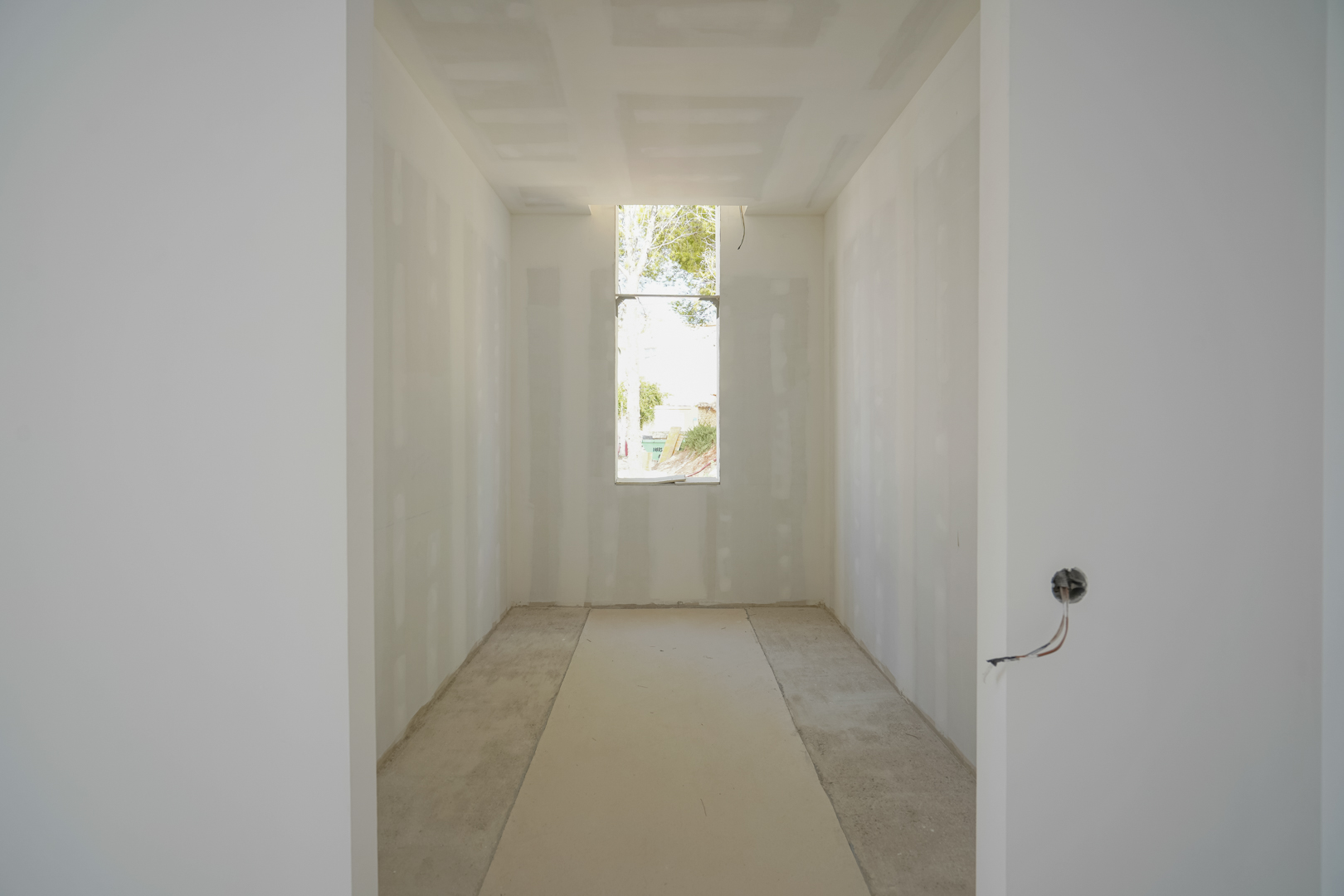 4570CAL Moderna villa de obra nueva a 500 m de la playa, en venta en Calpe