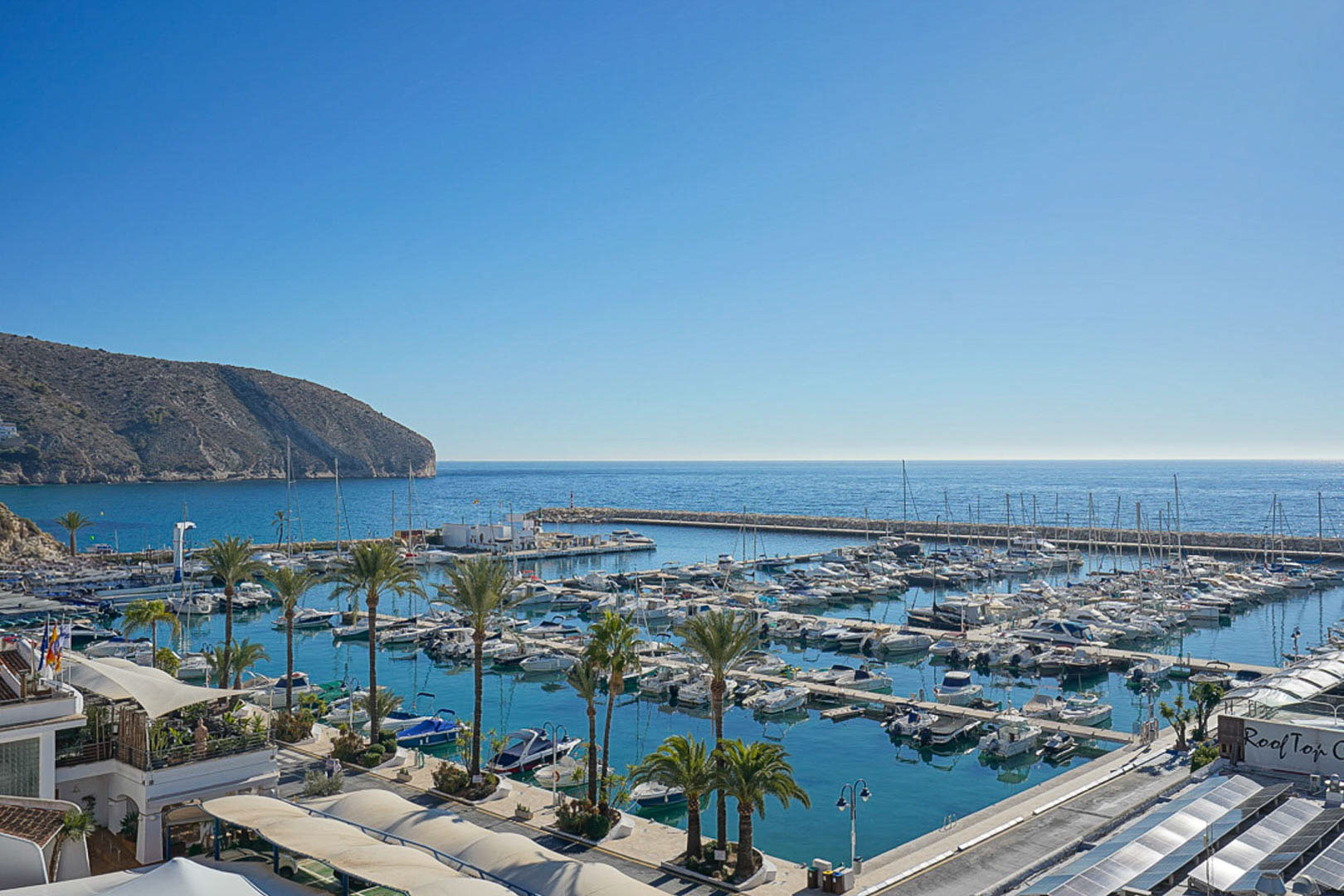 C3XY8299MOR Terrain urbain avec vue sur la mer près d'El Portet, à vendre à Moraira.