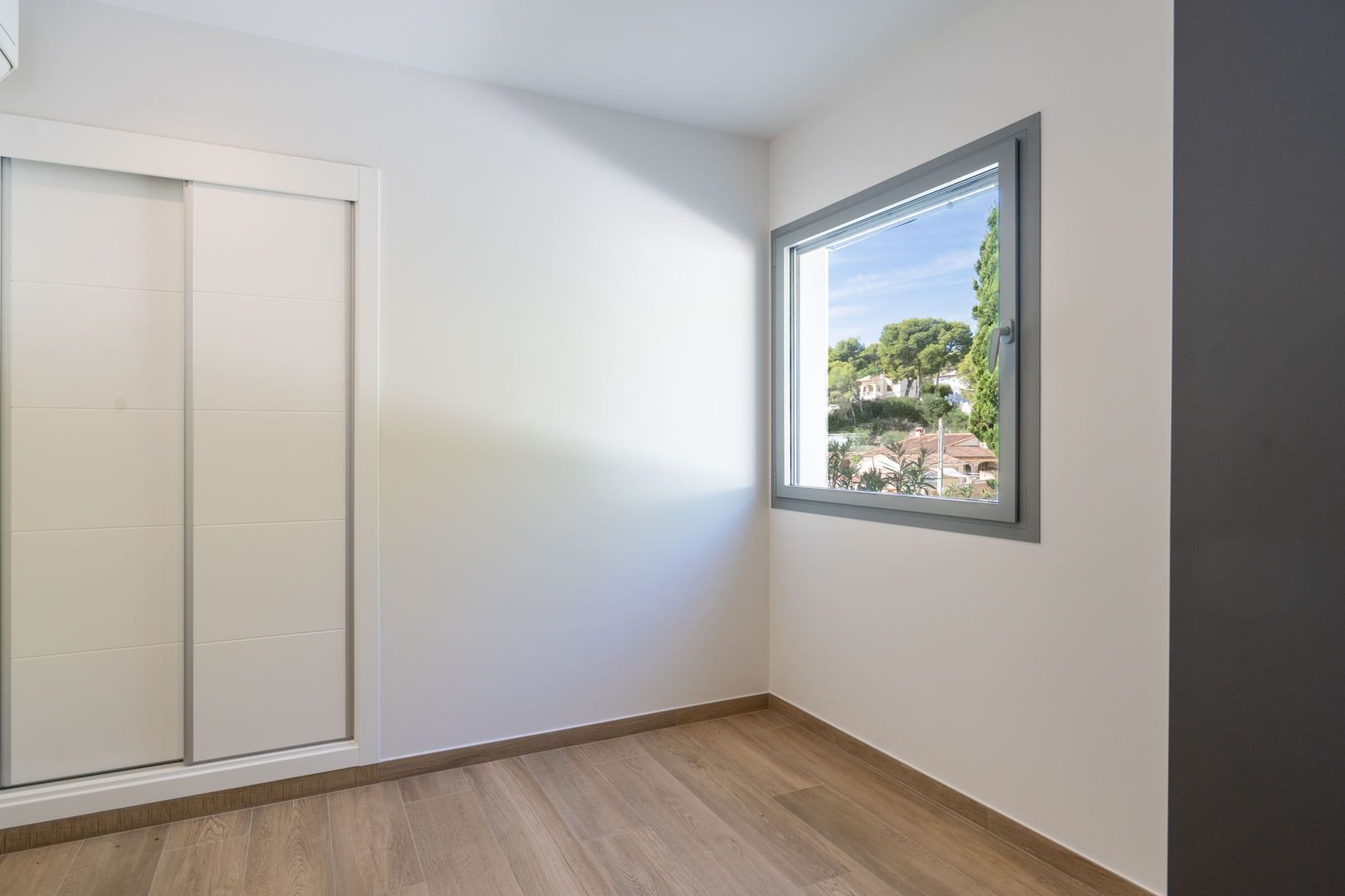 C4XY4581BEN - C4XY4581BEN Moderne Villa zum Verkauf in La Fustera Benissa