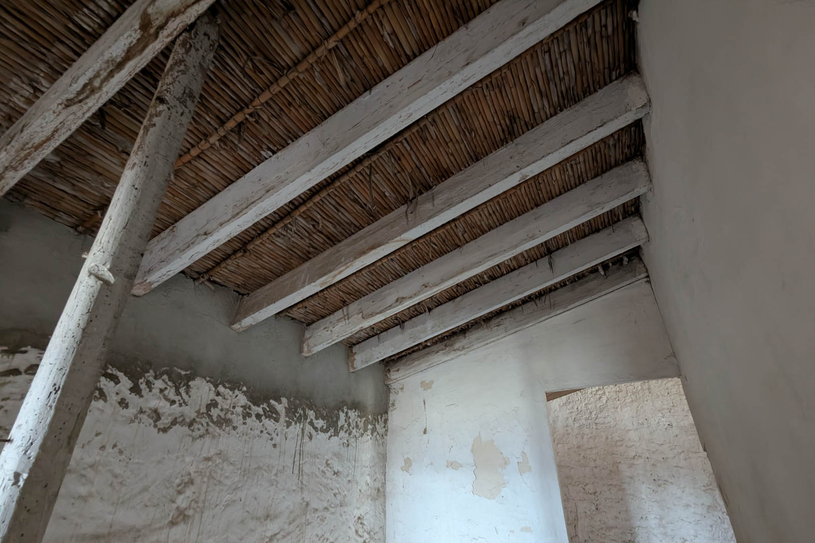 8307TEL - 8307TEL Rustic semi-detached house to renovate with a large area of ​​land for sale in Teulada.