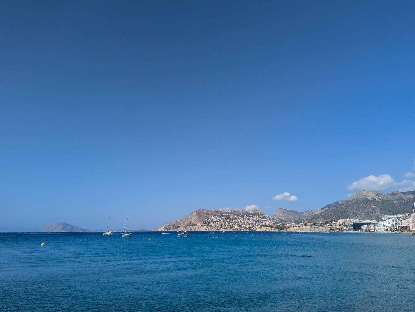 Venta. Chalet a Calpe