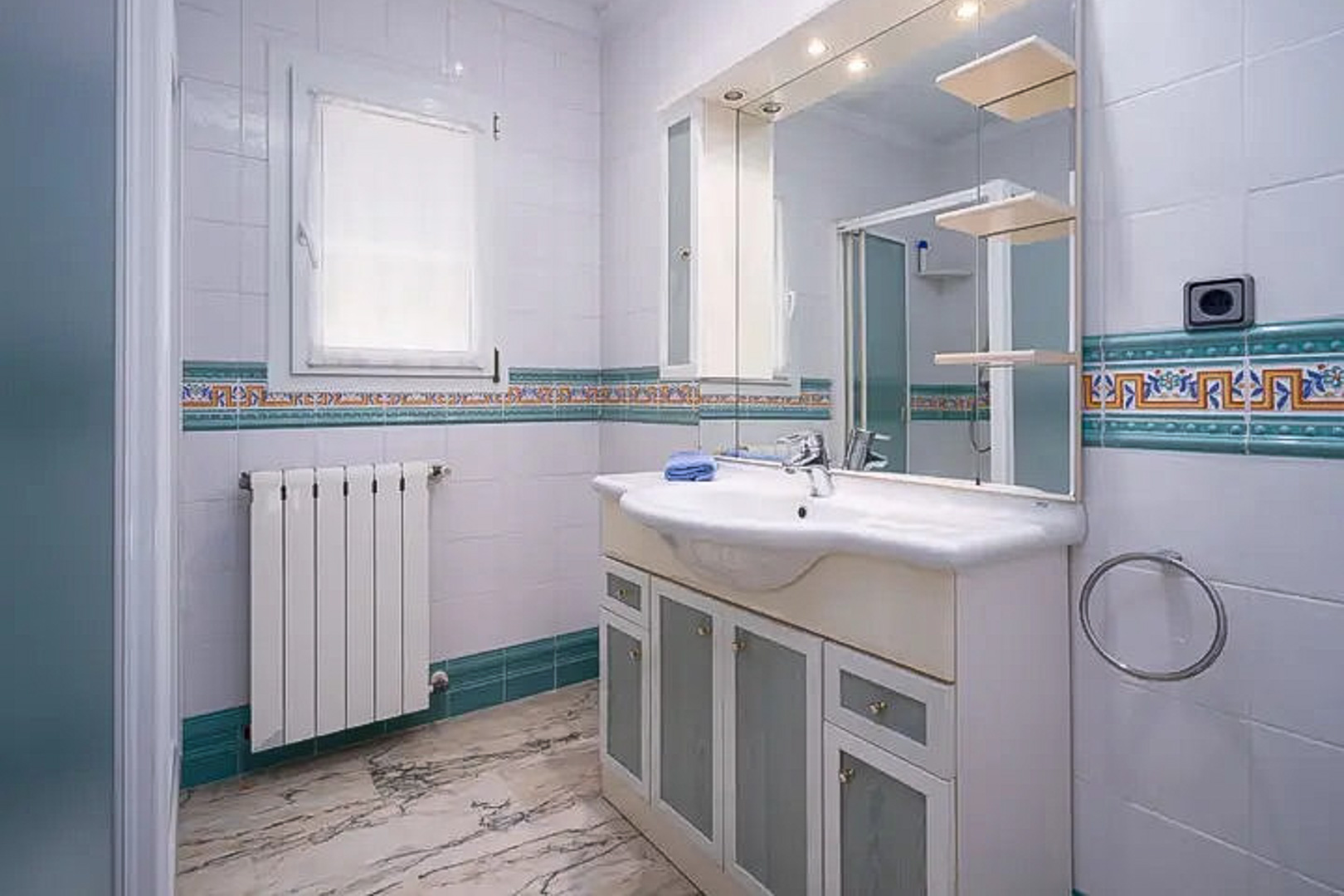 9001MOR - 9001MOR Villa con piscina y vistas al mar a la venta en Moraira.