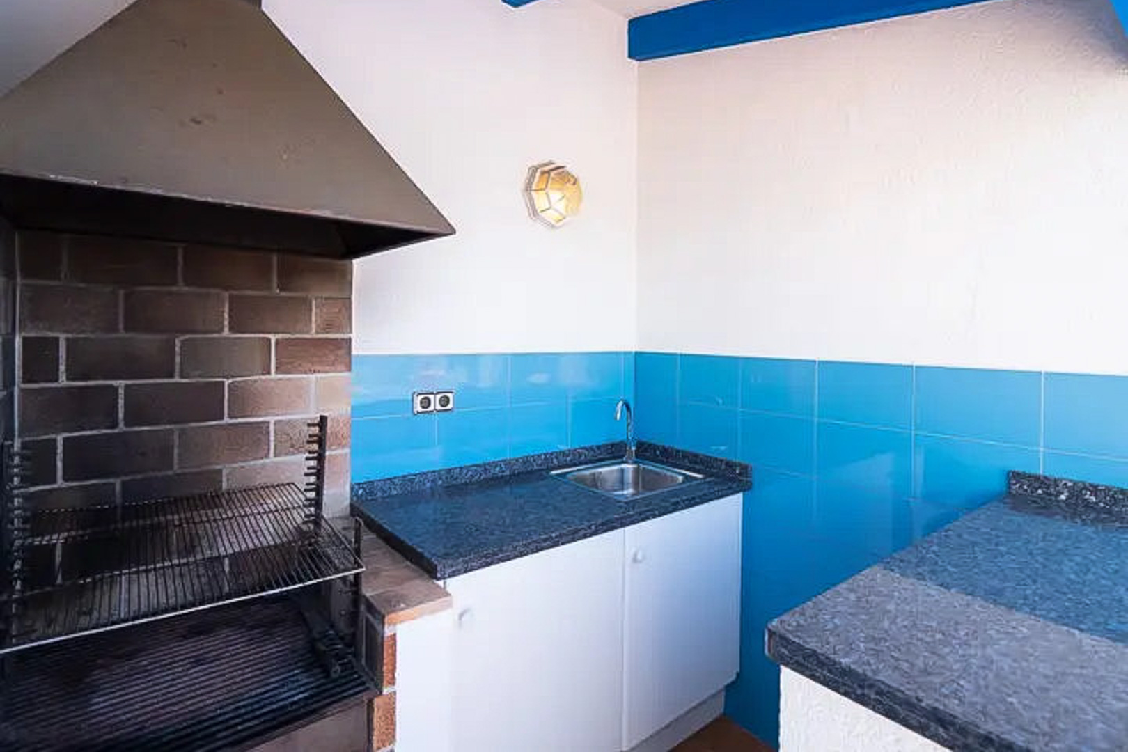 9001MOR - 9001MOR Villa con piscina y vistas al mar a la venta en Moraira.