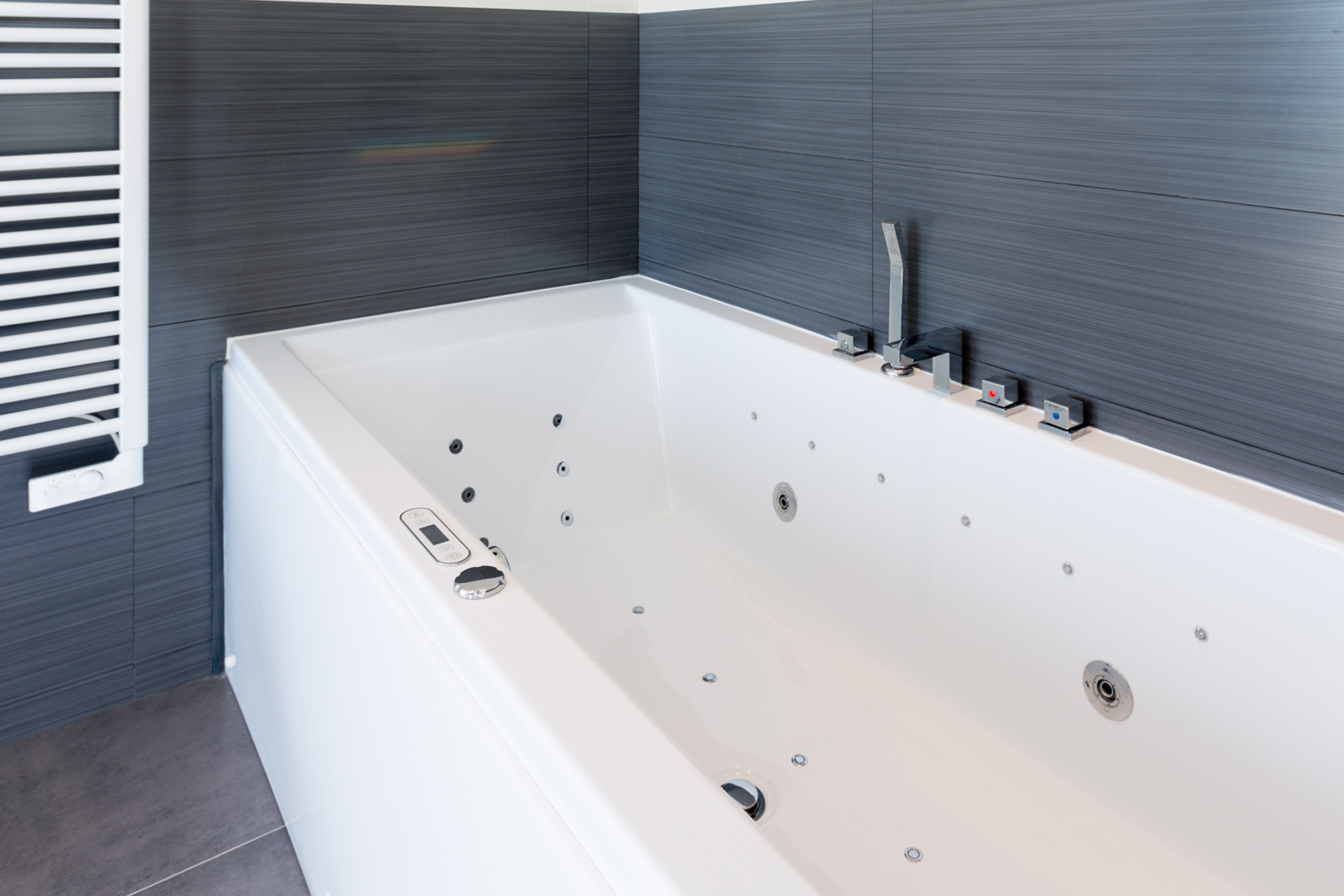 9002MOR - 9002MOR Villa moderna con vistas panoramicas al mar a la venta en Moraira.