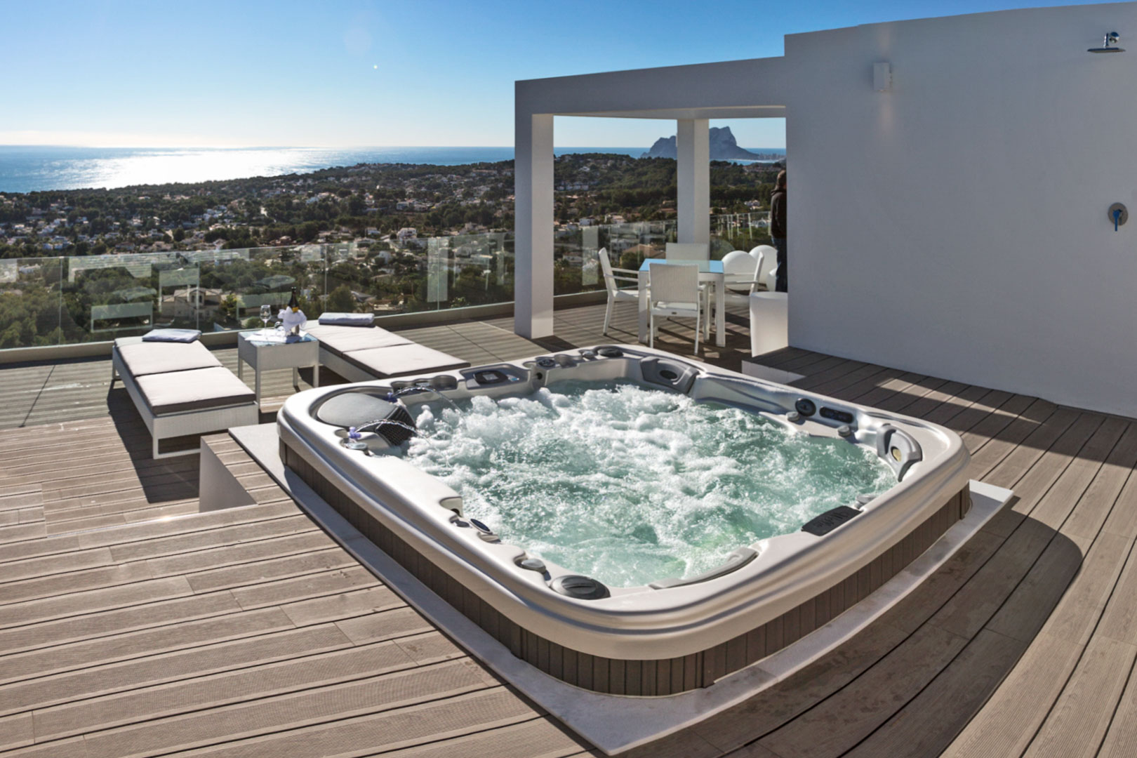 9002MOR - 9002MOR Villa moderna con vistas panoramicas al mar a la venta en Moraira.