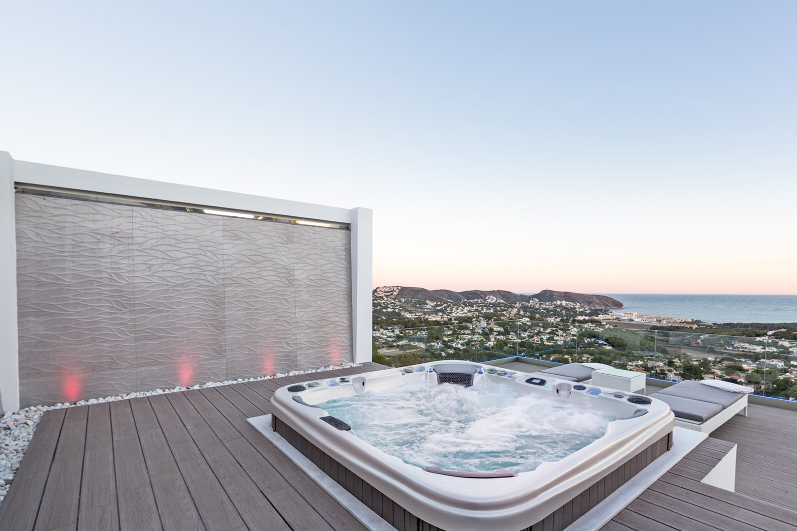 9002MOR - 9002MOR Villa moderna con vistas panoramicas al mar a la venta en Moraira.