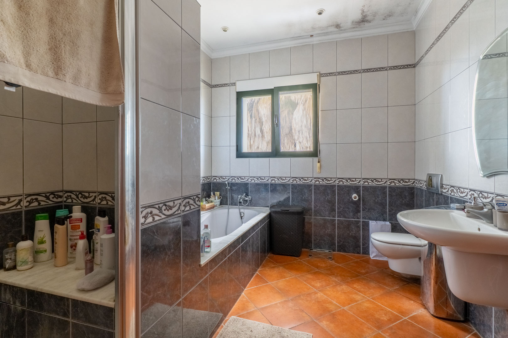 C4XY8310OND Manoir à vendre à Ondara.