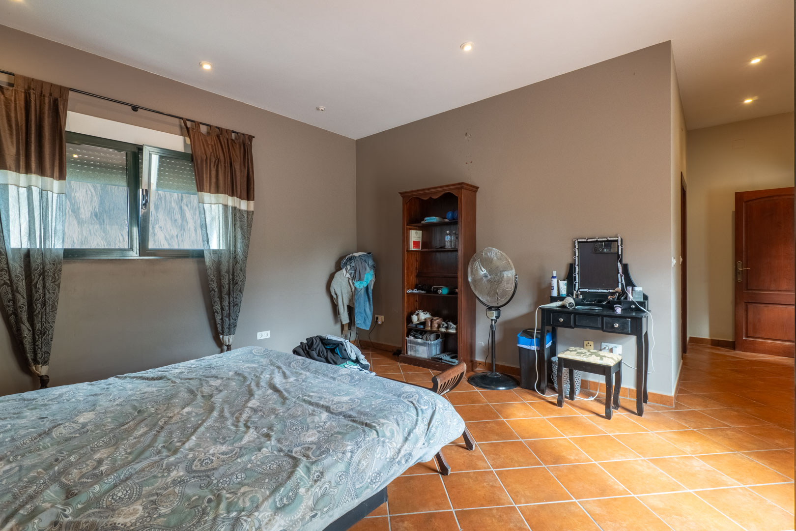 C4XY8310OND Manoir à vendre à Ondara.