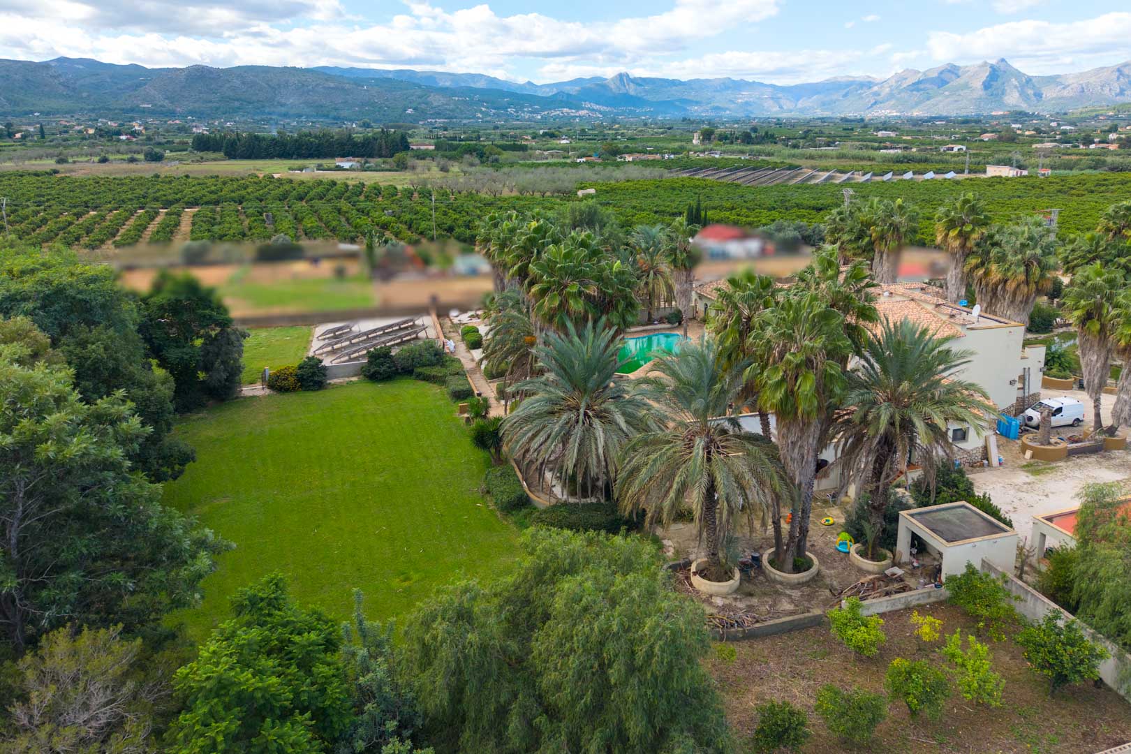 C4XY8310OND Manoir à vendre à Ondara.