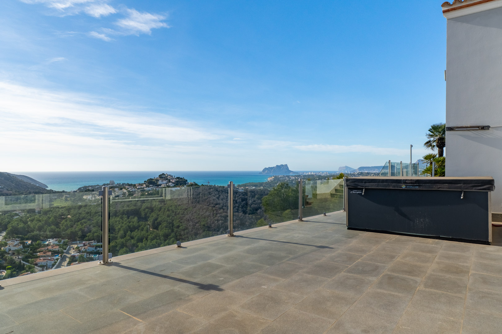 9005MOR - 9005MOR Villa moderne avec vue spectaculaire sur la mer à vendre à Moraira.