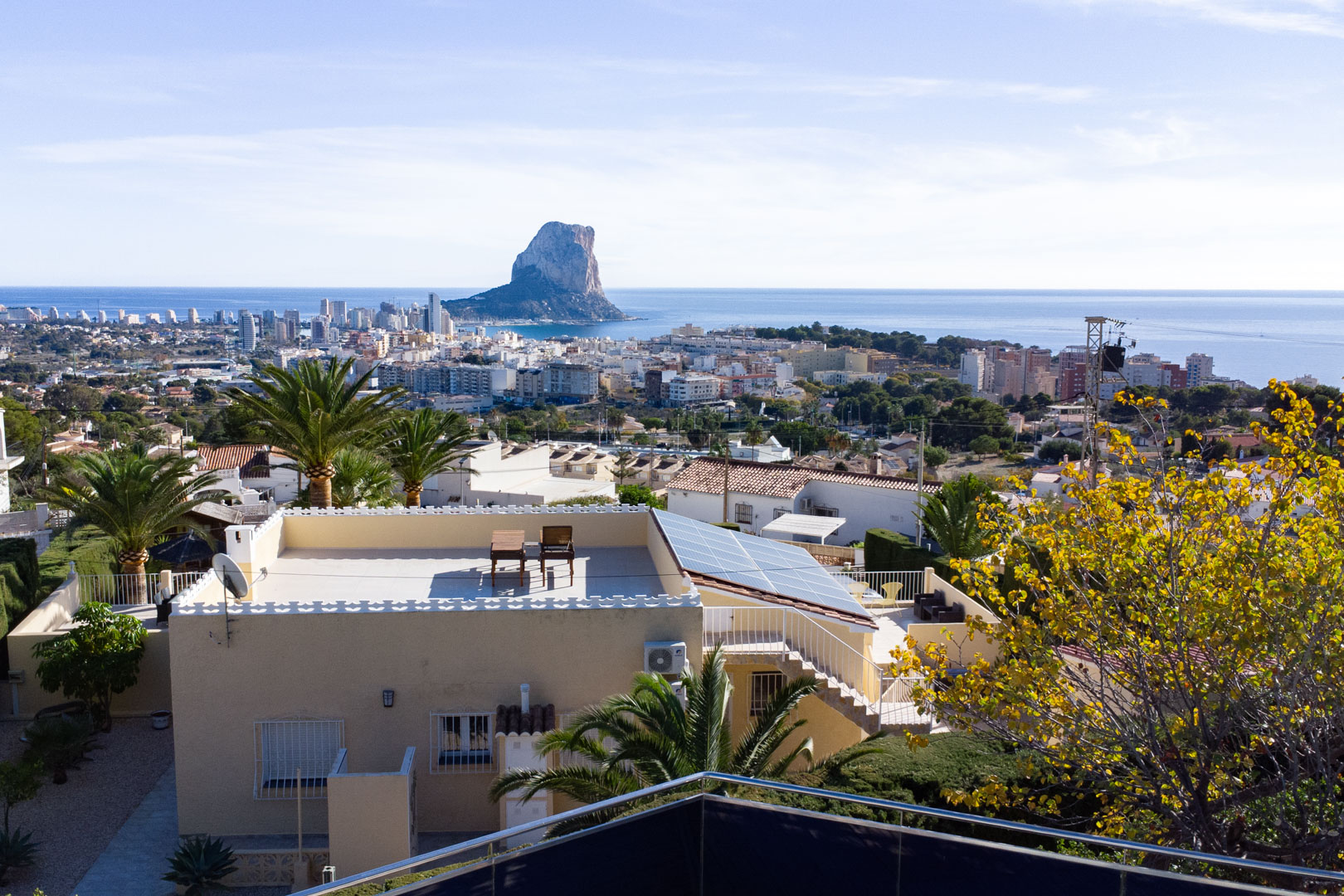 4597CAL Ruime villa met panoramisch zeezicht te koop in Calpe