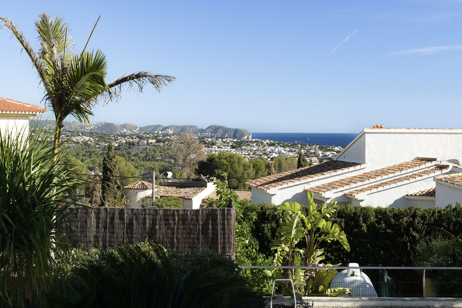 4597CAL Ruime villa met panoramisch zeezicht te koop in Calpe