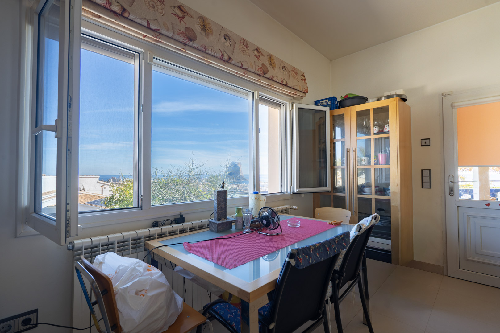 4597CAL Ruime villa met panoramisch zeezicht te koop in Calpe