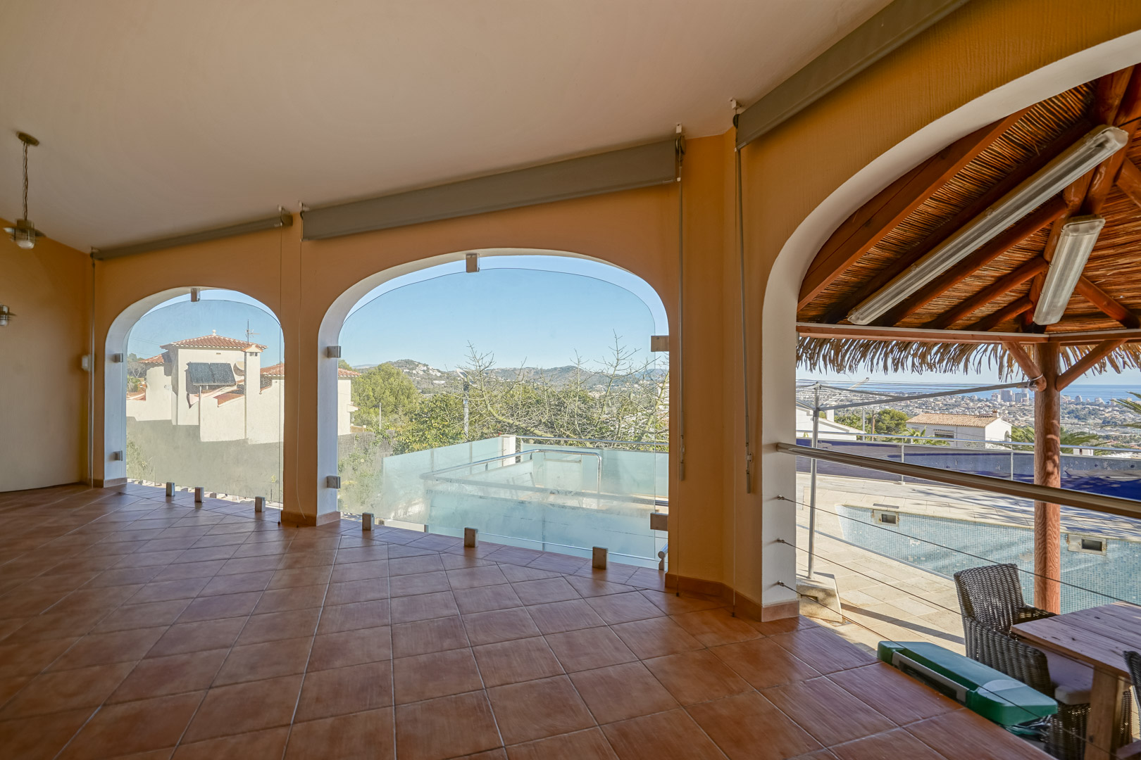 4597CAL Ruime villa met panoramisch zeezicht te koop in Calpe