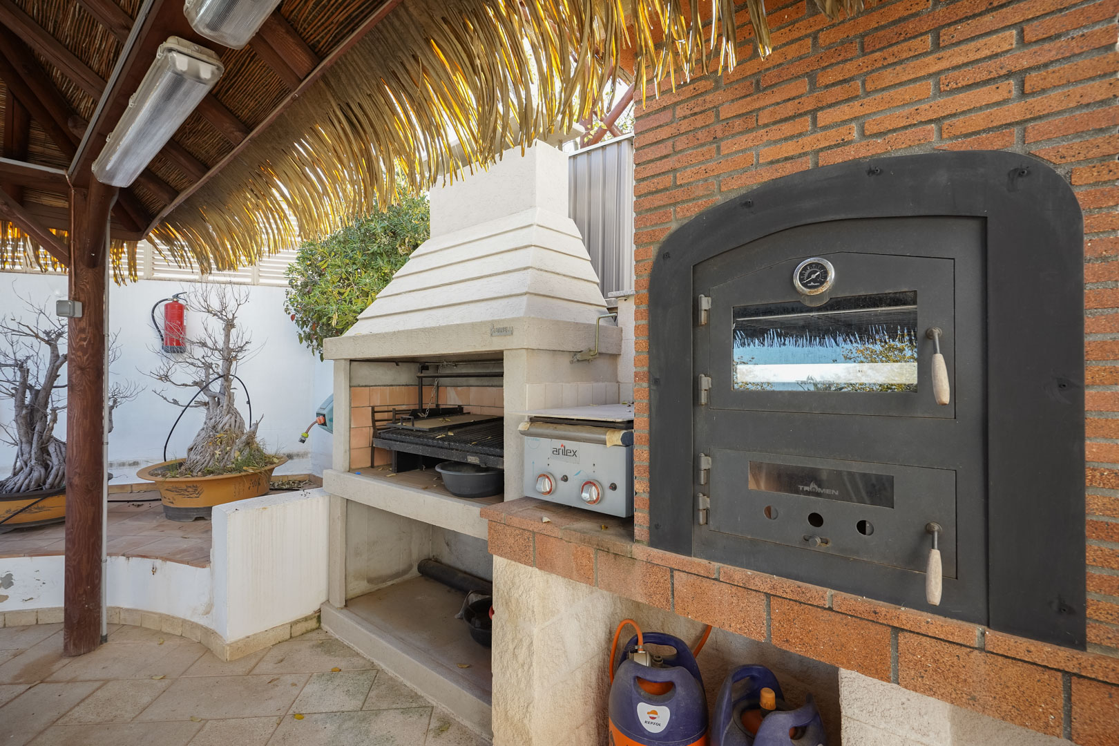 4597CAL Ruime villa met panoramisch zeezicht te koop in Calpe