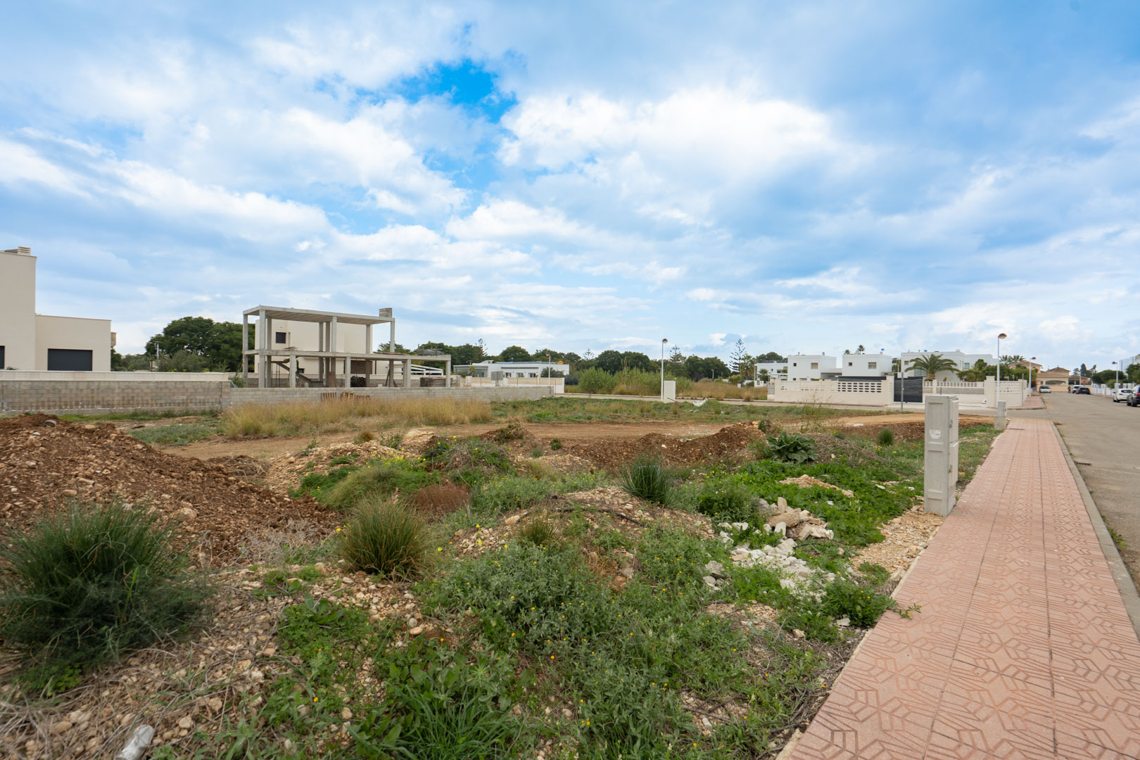 4600VER Moderne nieuwbouw villa met zwembad te koop in Els Poblets,