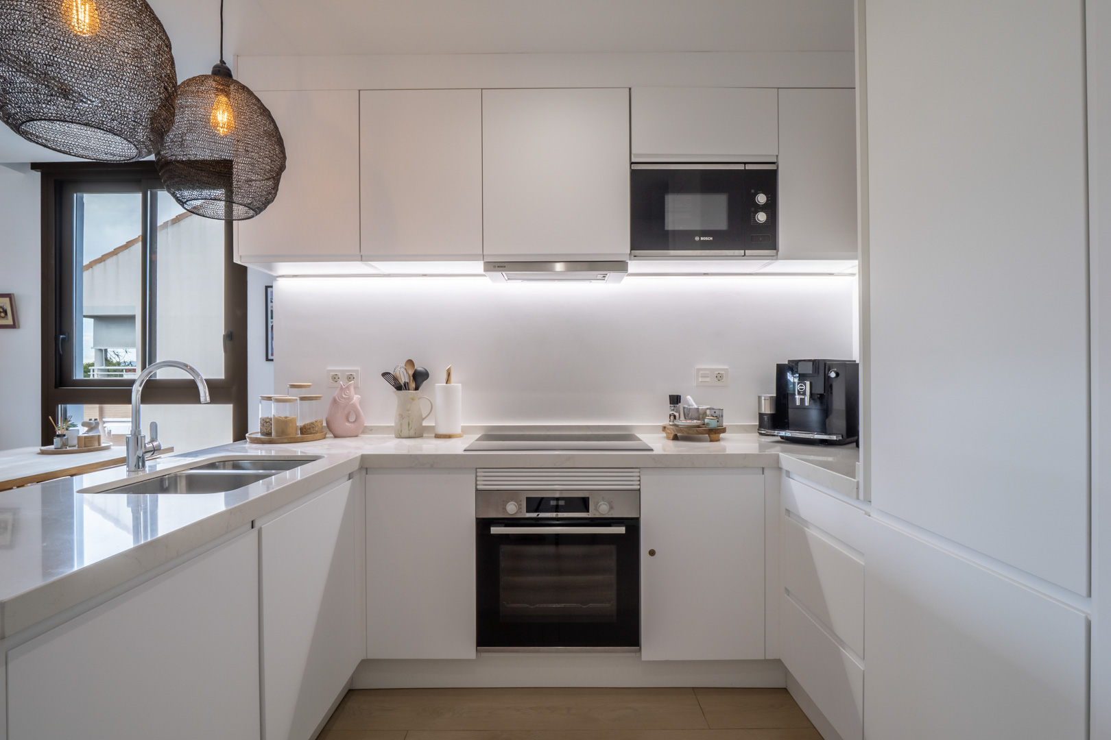 C4XY4602JAV Modern penthouse te koop aan de Arenal, Jávea