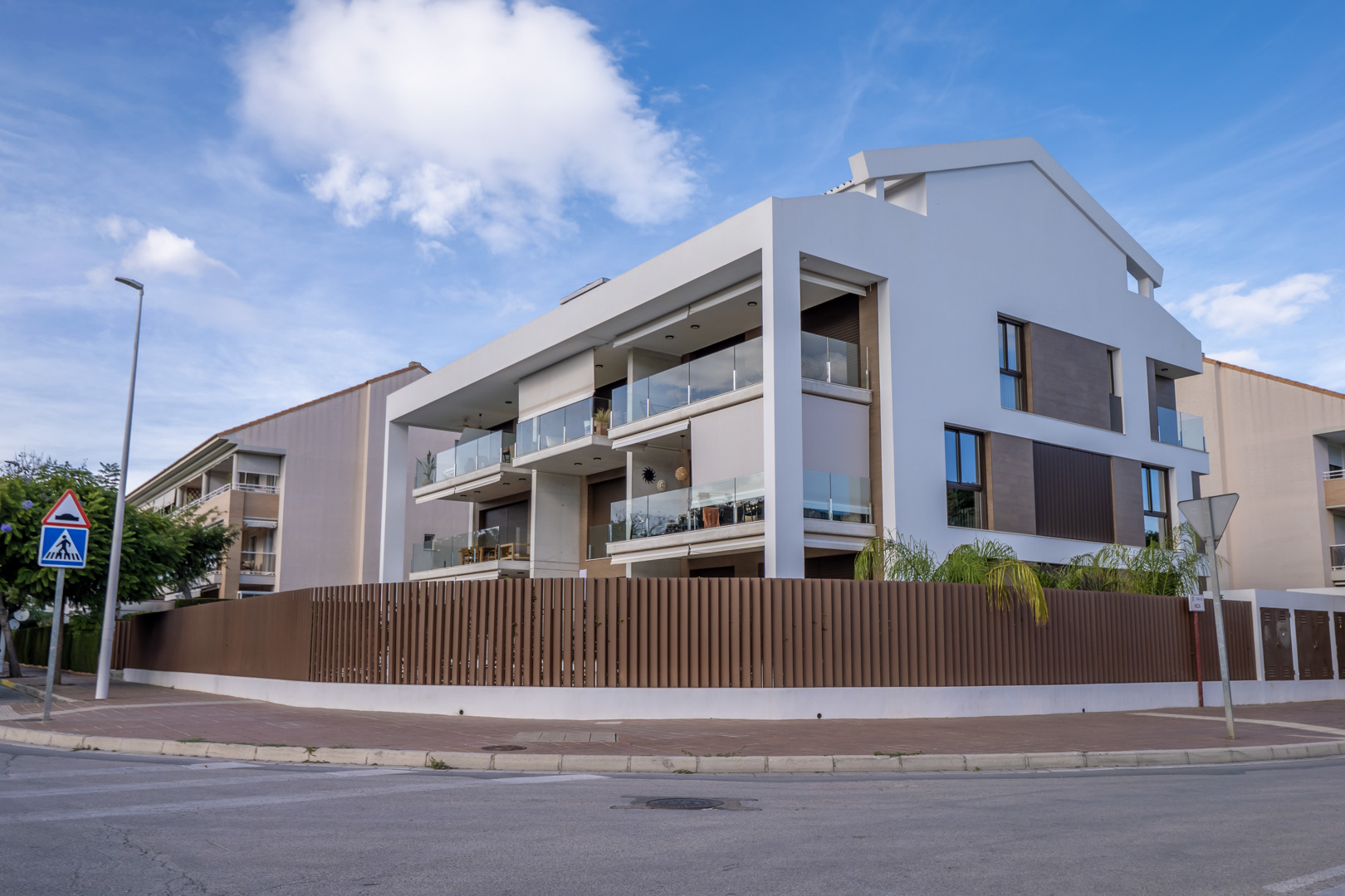 C4XY4602JAV Modern penthouse te koop aan de Arenal, Jávea