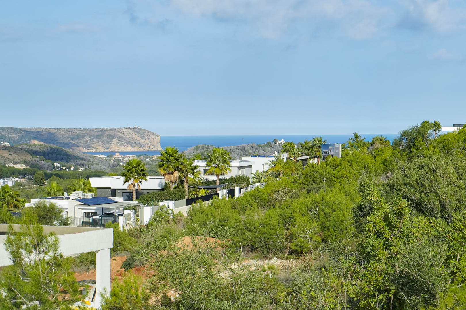 4603JAV Parcela con vistas al mar, libre de constructor, en venta en Jávea