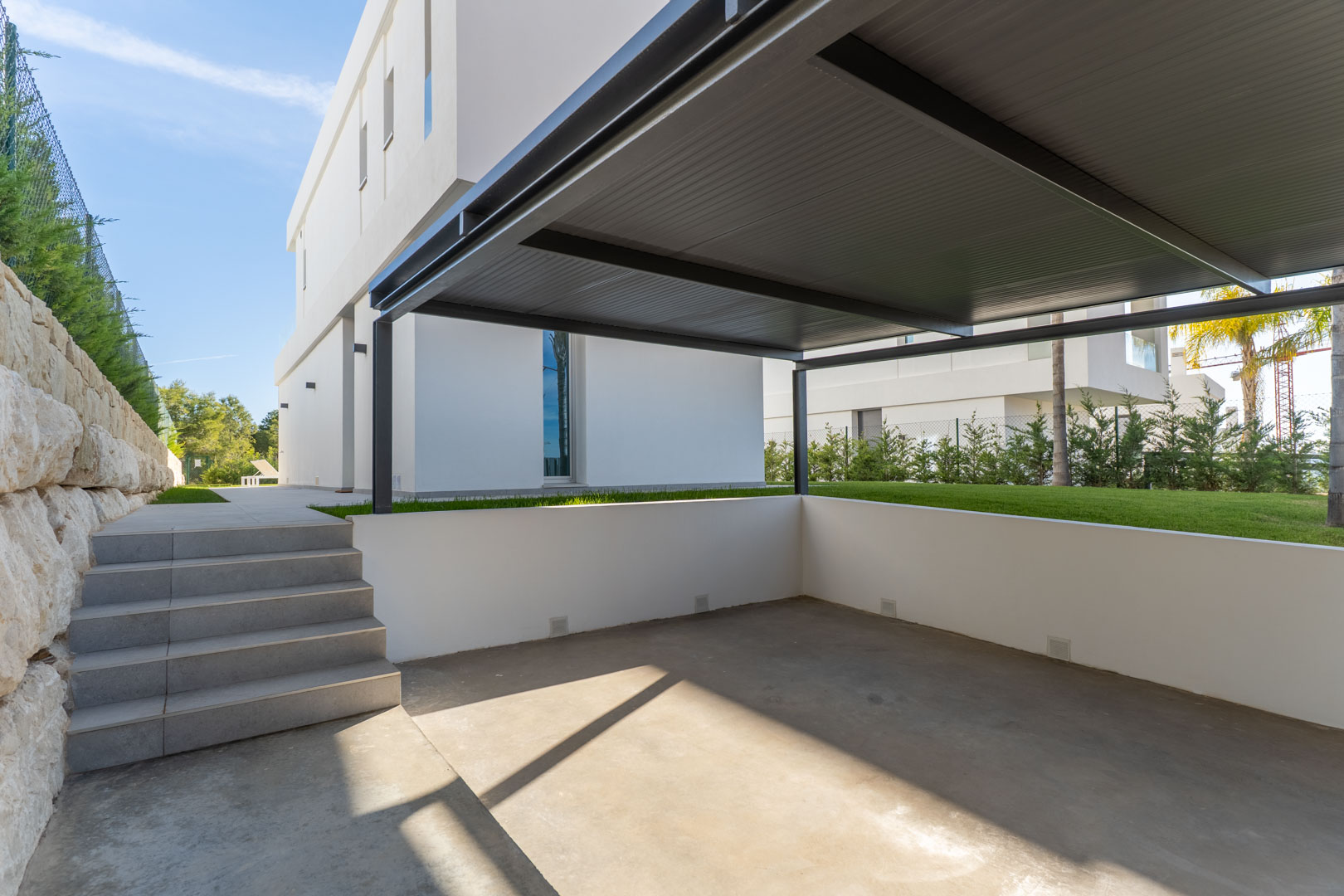8317FIN Modern villa for sale in Finestrat.
