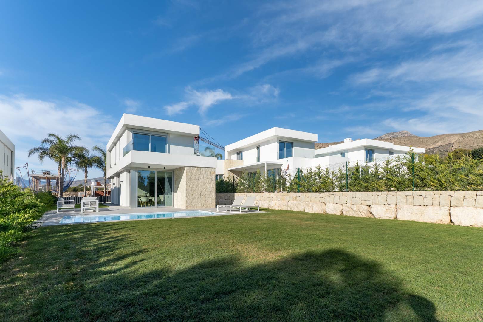 8317FIN Modern villa for sale in Finestrat.