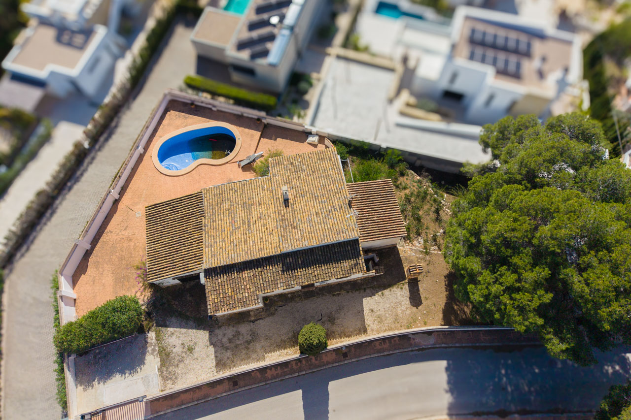 8318BEN Villa avec projet de rénovation et vue sur mer à vendre à Benissa.