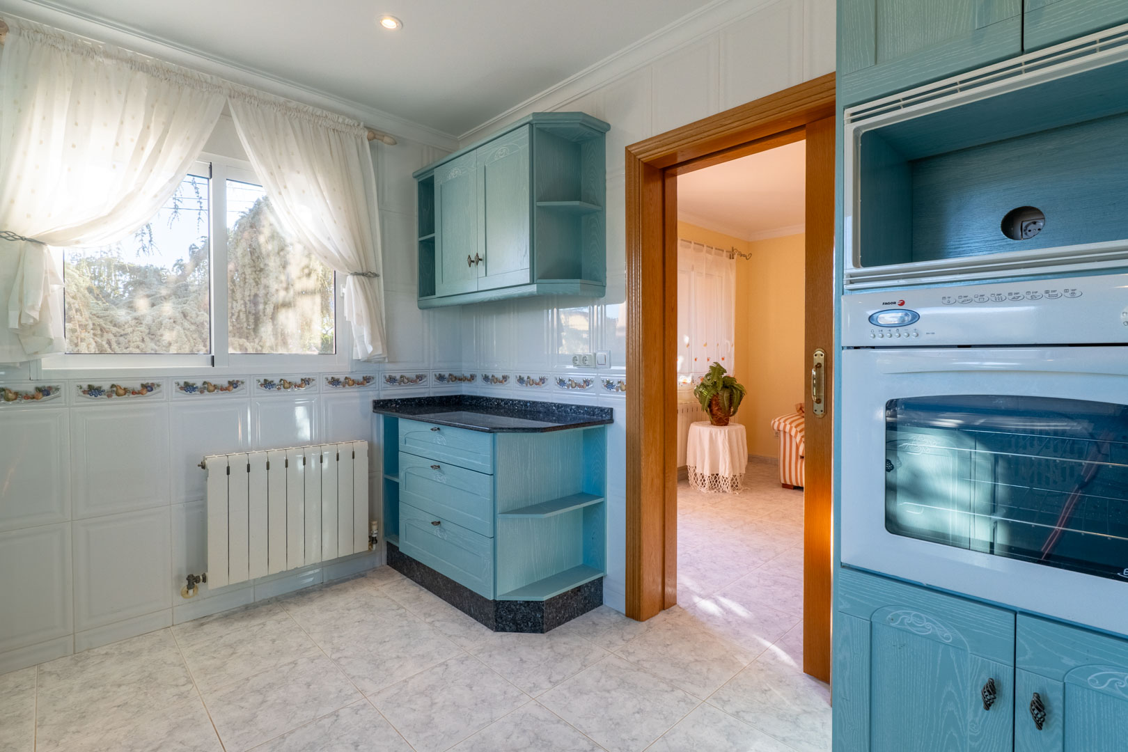 9007JAL Villa de estilo mediterráneo a la venta en Jalón.